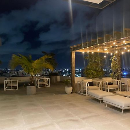 Piantini'S Skylight Apartman Santo Domingo Kültér fotó
