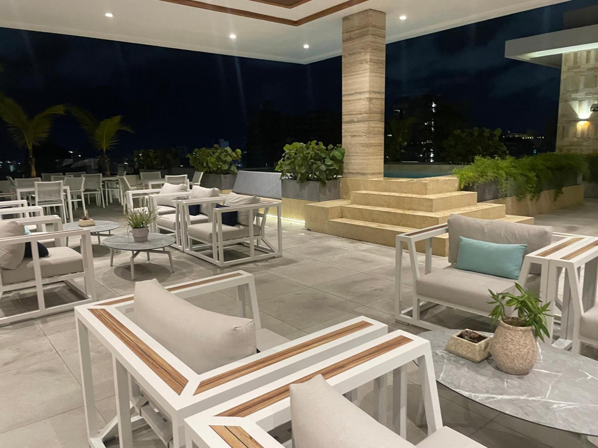 Piantini'S Skylight Apartman Santo Domingo Kültér fotó