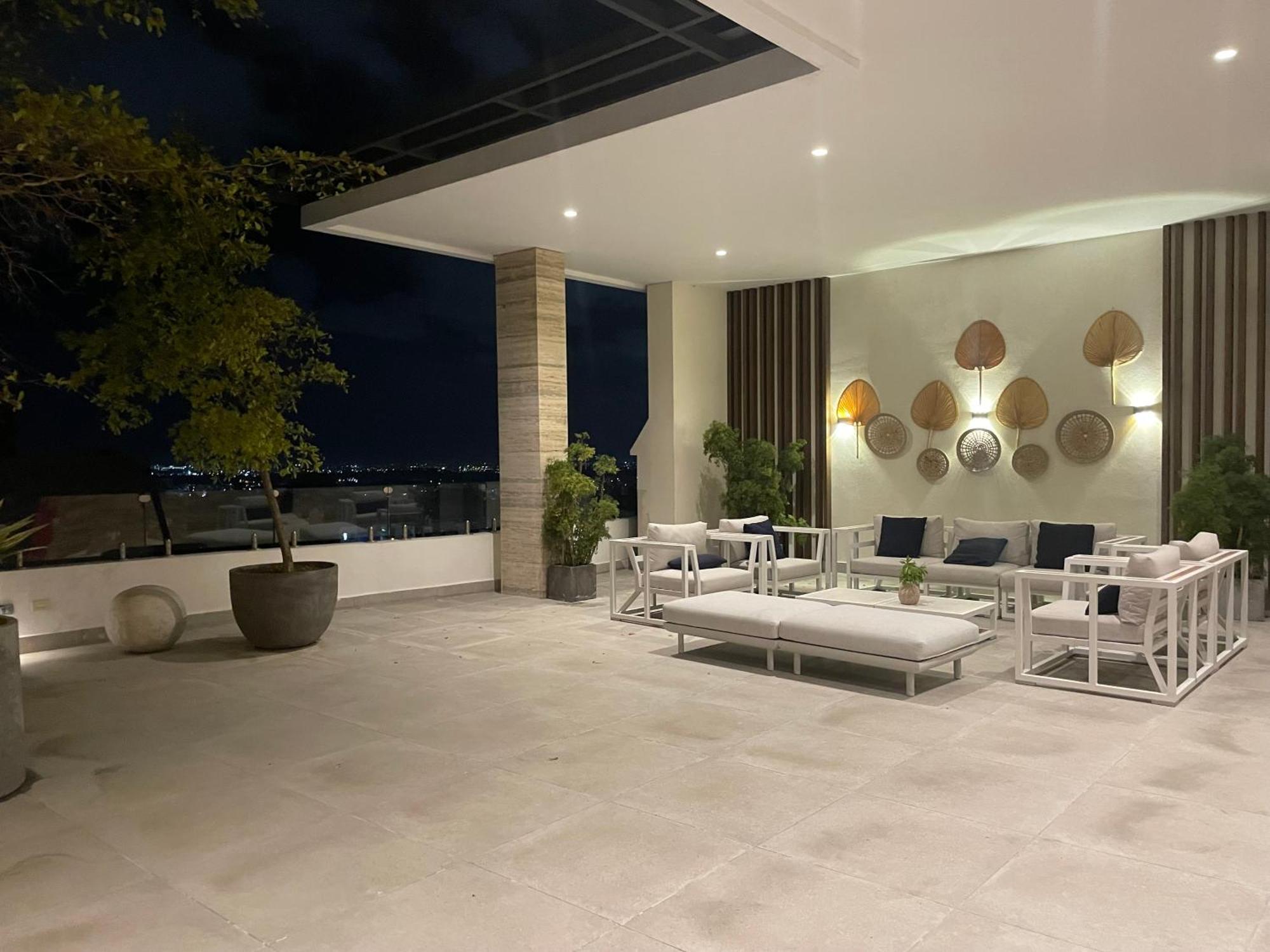 Piantini'S Skylight Apartman Santo Domingo Kültér fotó